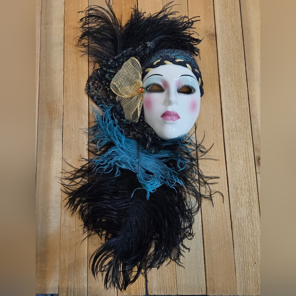 VINTAGE MASK - CLAY ART OF SAN FRANCISCO - FEATHERS SHINY GOLD ACCENT
